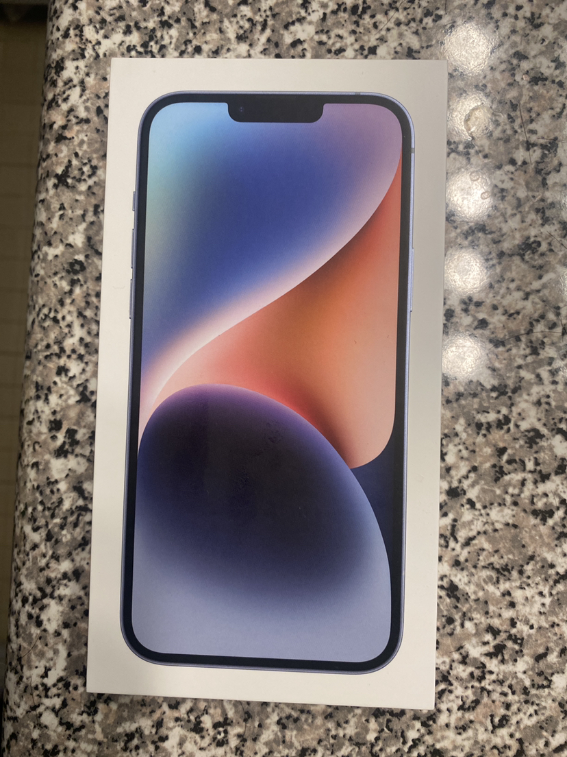 iPhone 14 Plus BNIB **256GB** thumbnail