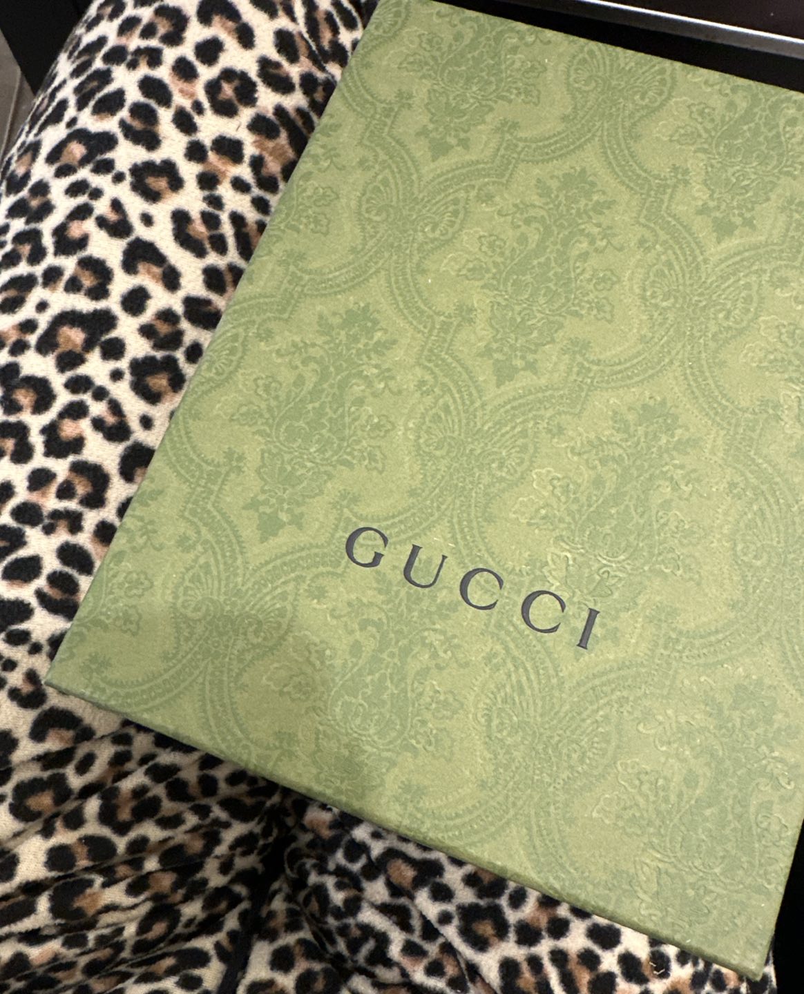 Authentic Gucci Mormont belt image indicator(5)