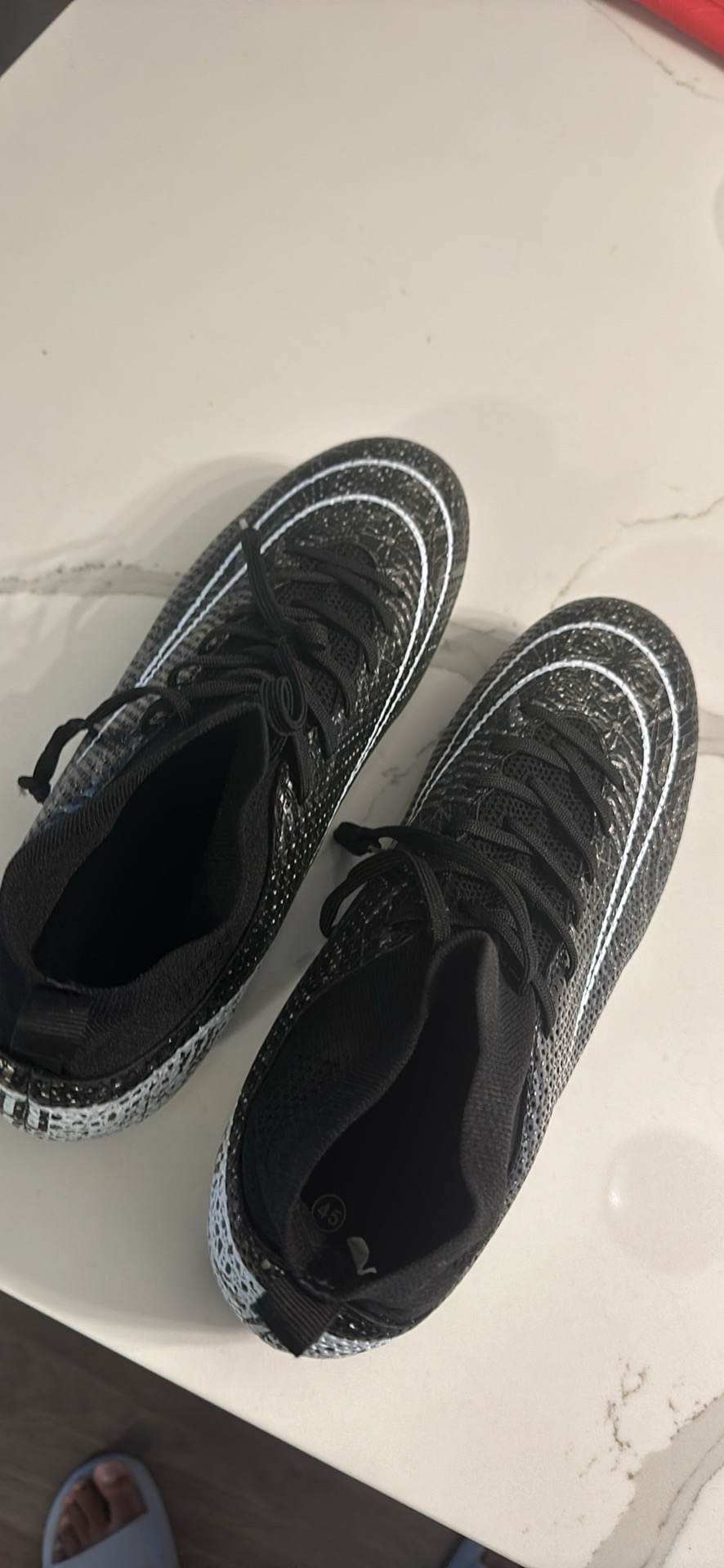 Brand new soccer boots - photo 2