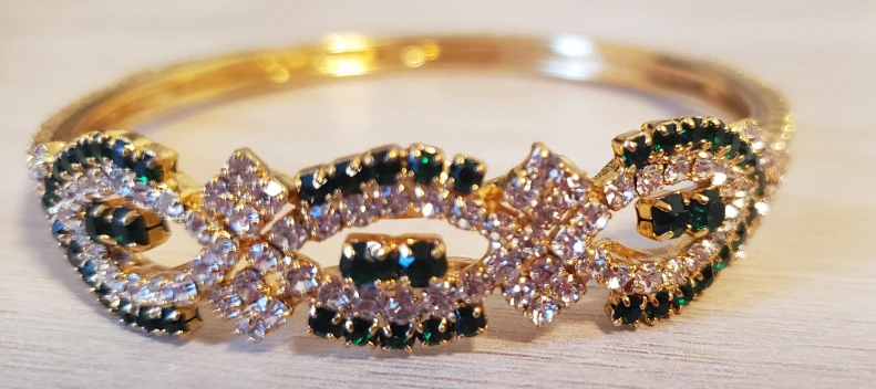 Artificial Jewelry Stone Bangle image indicator(2)