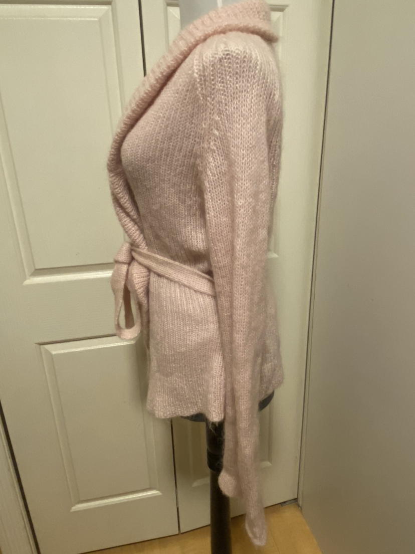 Baby Pink Women’s Winter Cardigan - photo 3