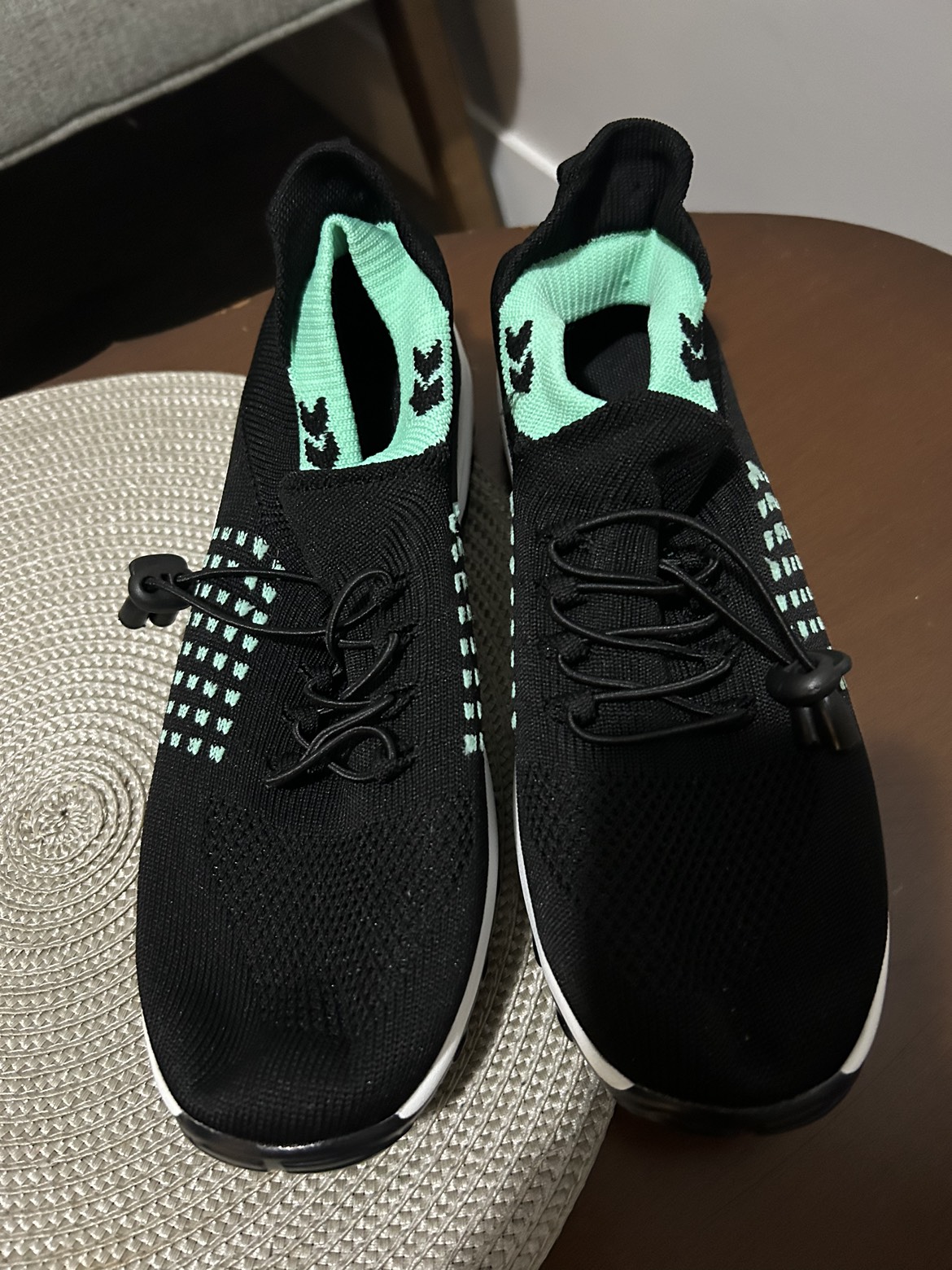 Athletic Shoes thumbnail