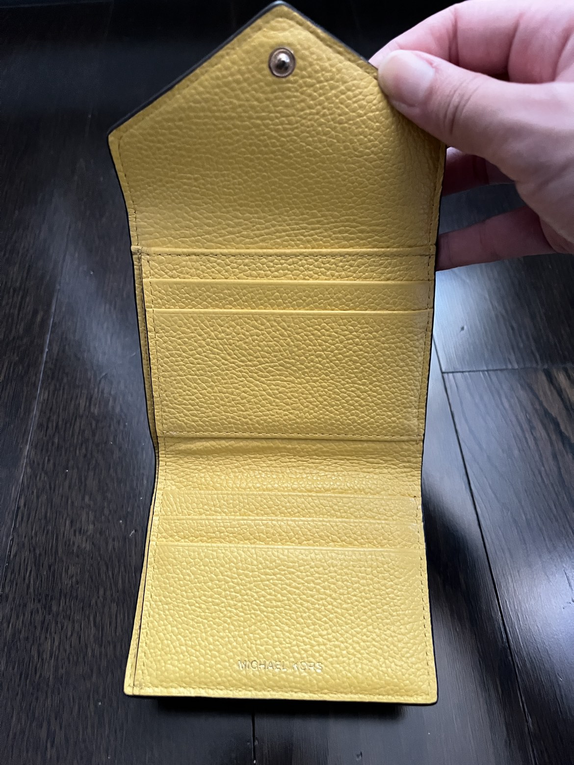 MK three-fold wallet - photo 2