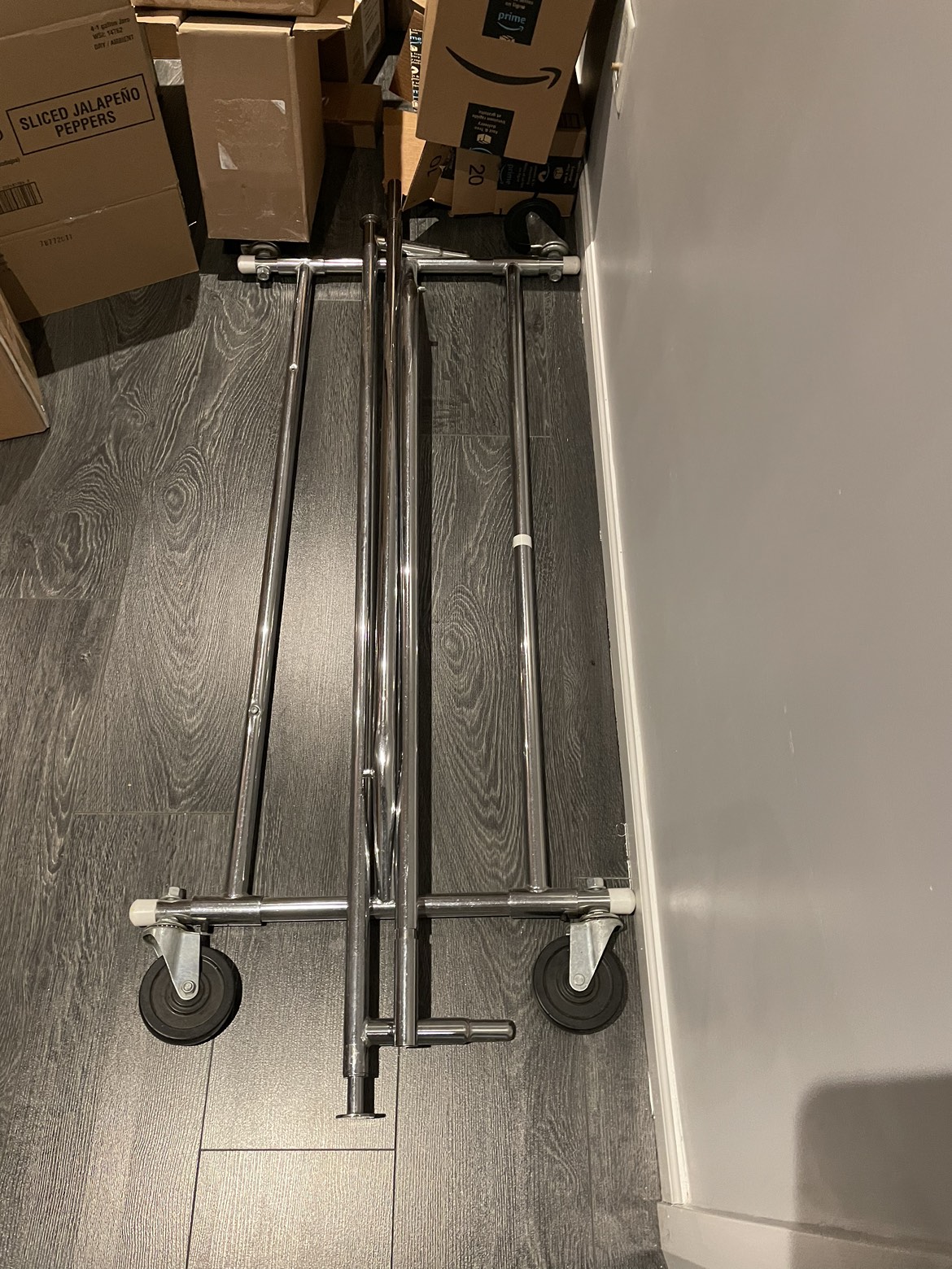 Industrial clothing rack