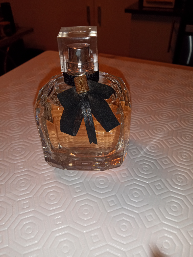 YSL Yves Saint Laurent Mon Paris thumbnail