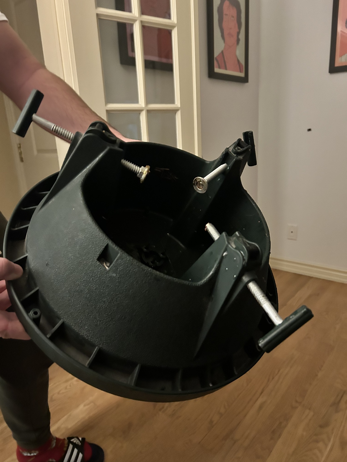 #Freecycle Clamp Tree Stand with water well thumbnail