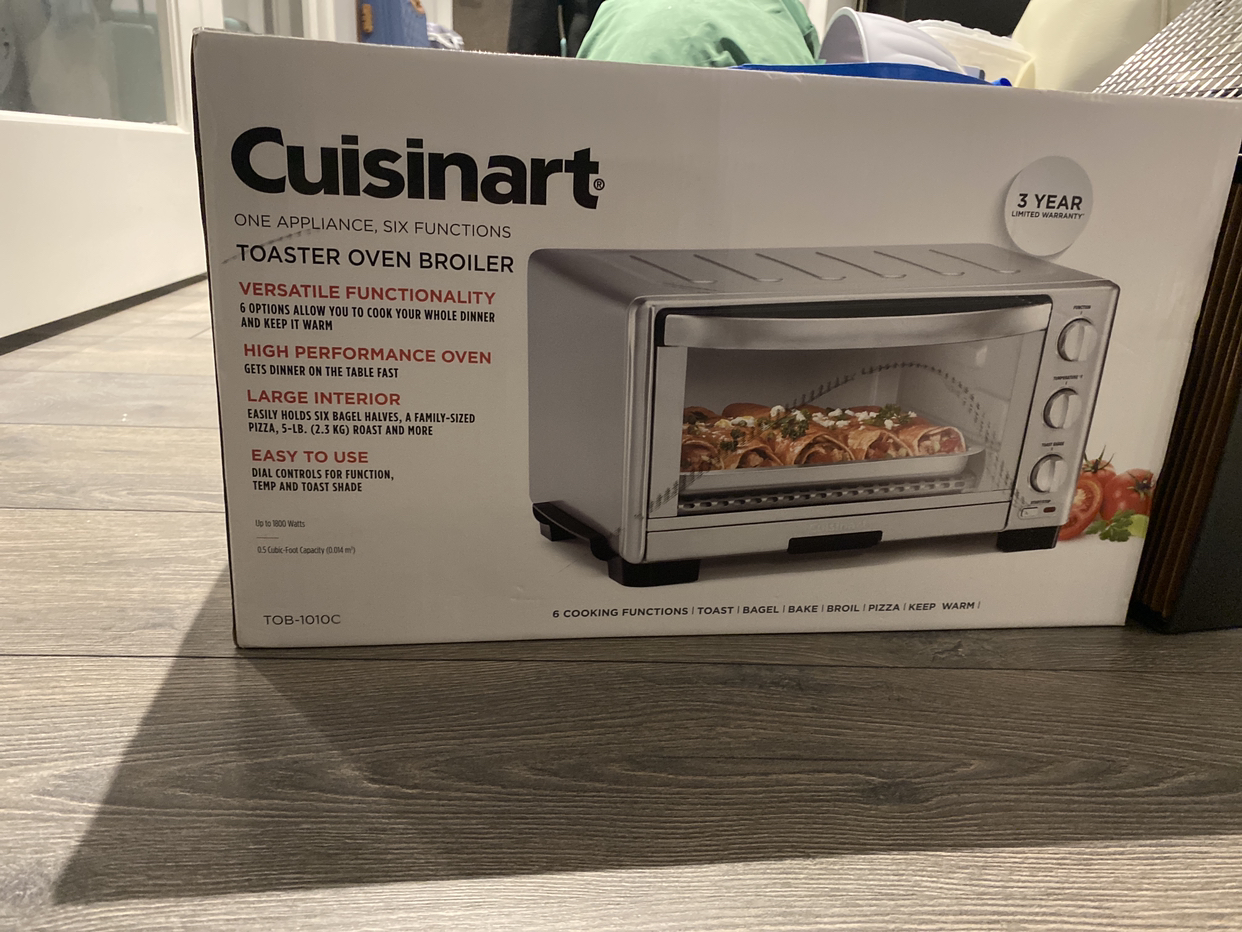 Cuisinart toaster oven (great condition) image indicator(2)