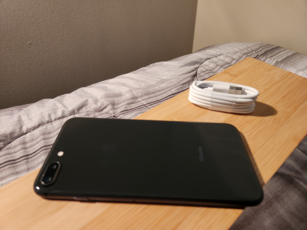 Apple I phone 8 plus 64GB / 7 128GB image indicator(5)