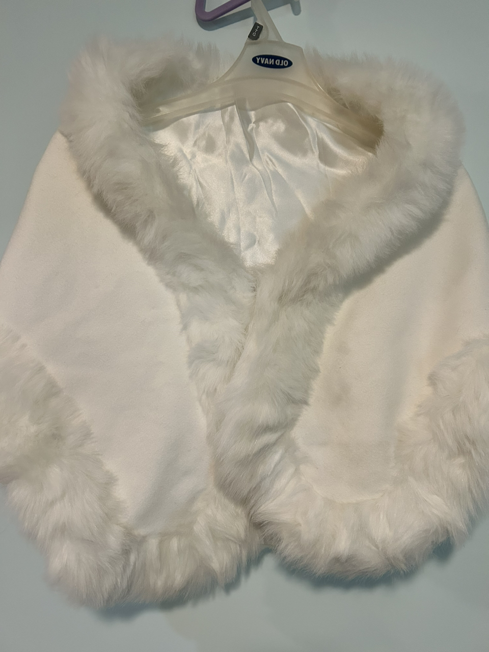 Bridal winter shall - photo 3