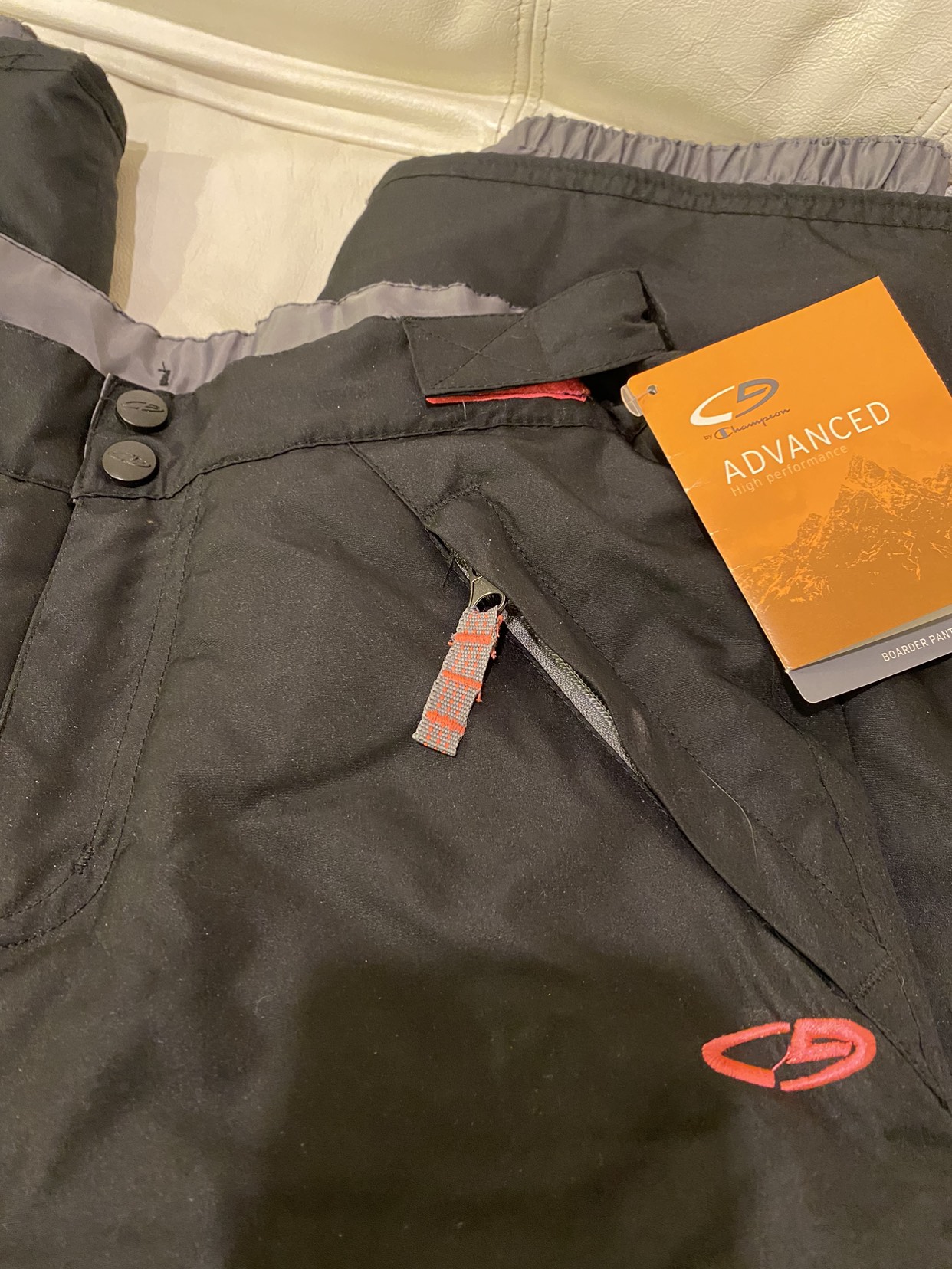 Brand new Champion snow pants (girl) - photo 5