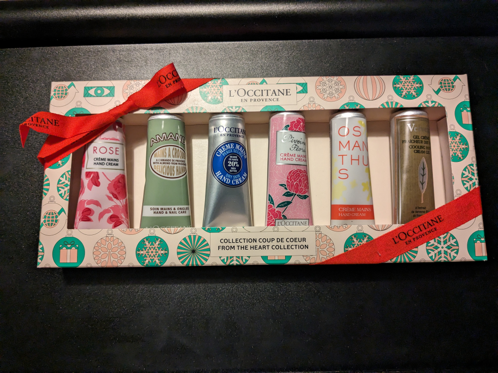 L'Occitane Hand Cream Set - The heart collection thumbnail