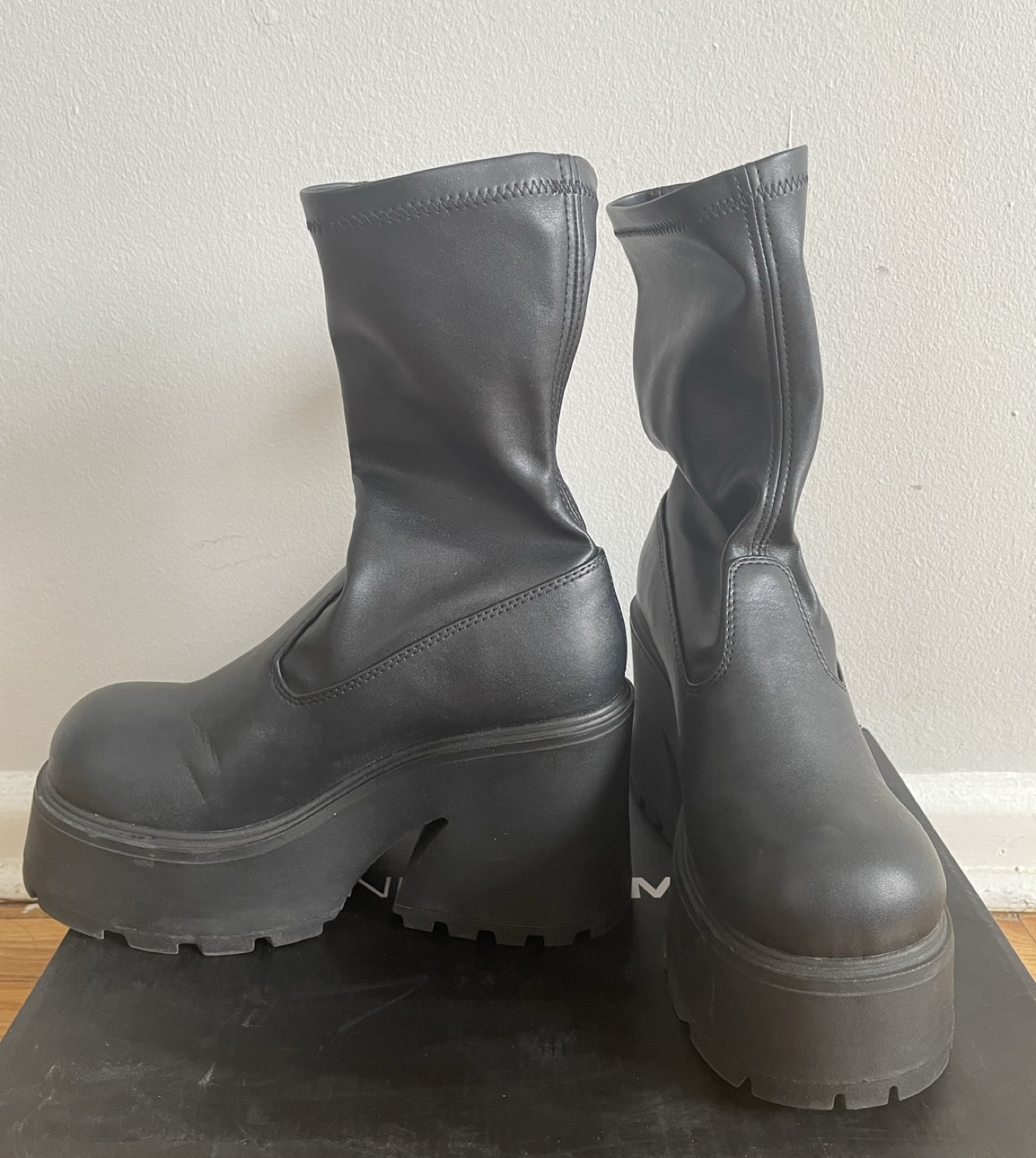 Boots - photo 2