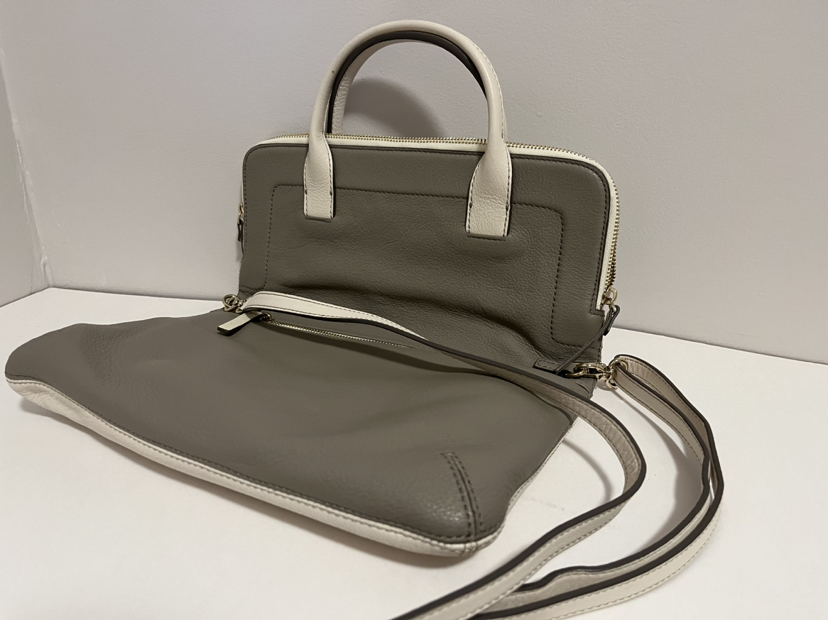 Kate Spade leather bag crossbody/clutch image indicator(2)