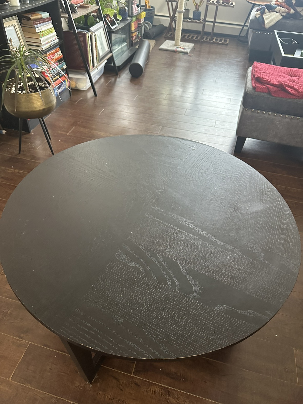 Round Black Coffee Table - photo 2