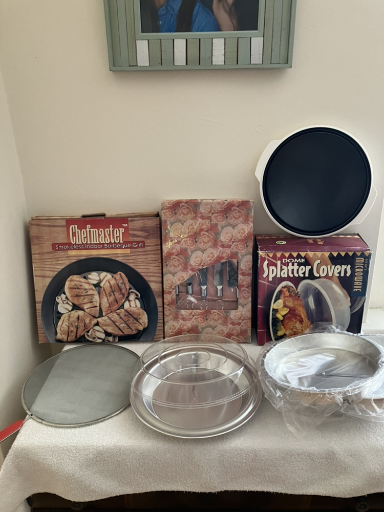 Large Collection of Never Used Kitchen items