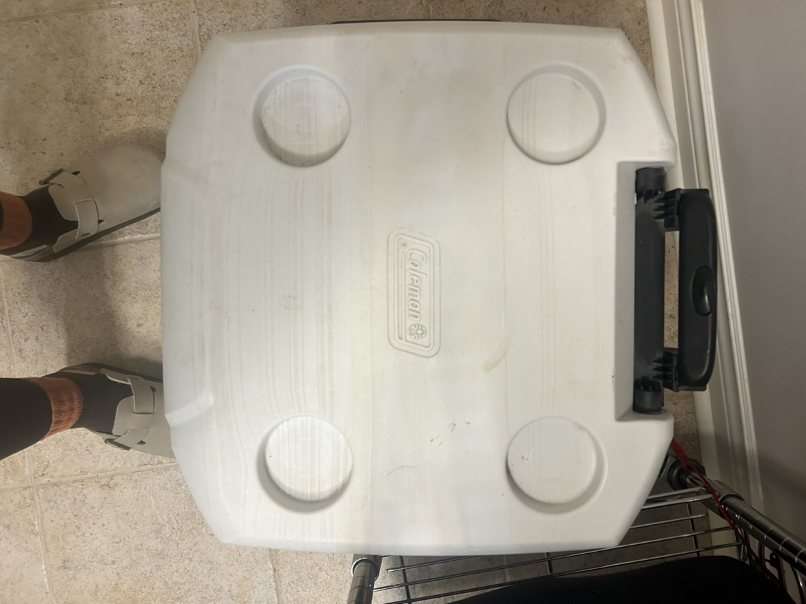 Coleman Chiller 60 Quart Cooler Box with wheels thumbnail