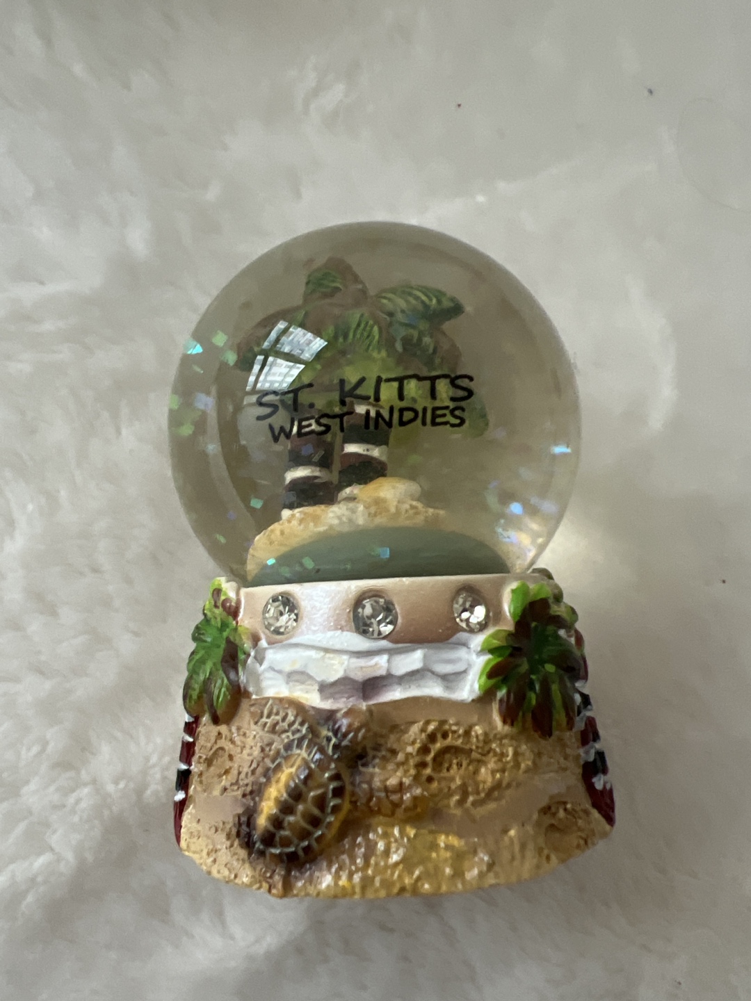 St Kitts Snow Globe (small)