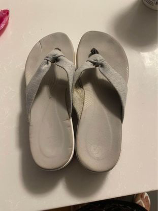 Clarks barely used size 10