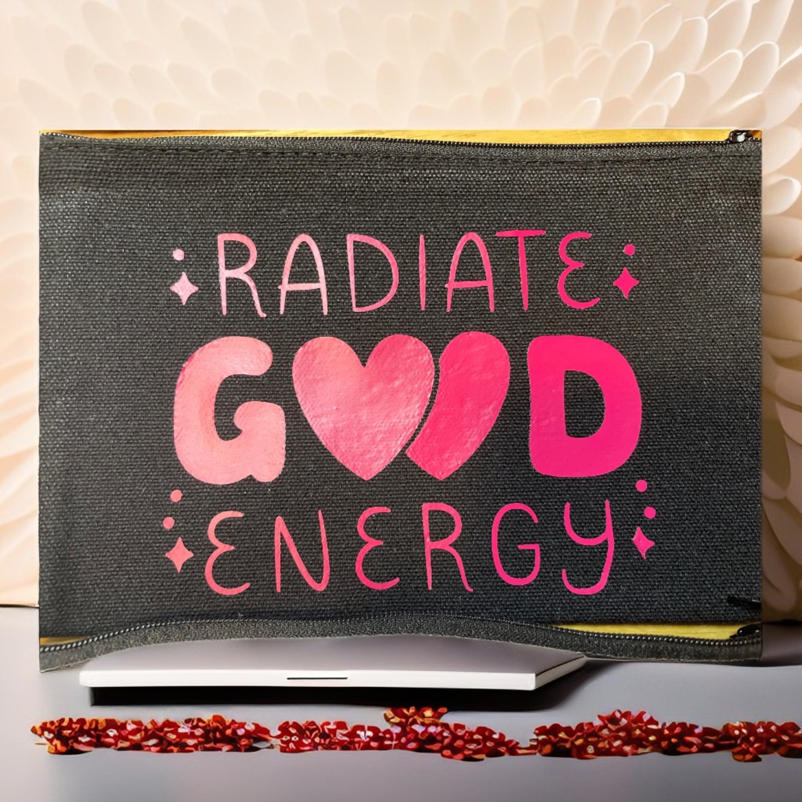 Makeup zipper canvas bag image indicator(3)