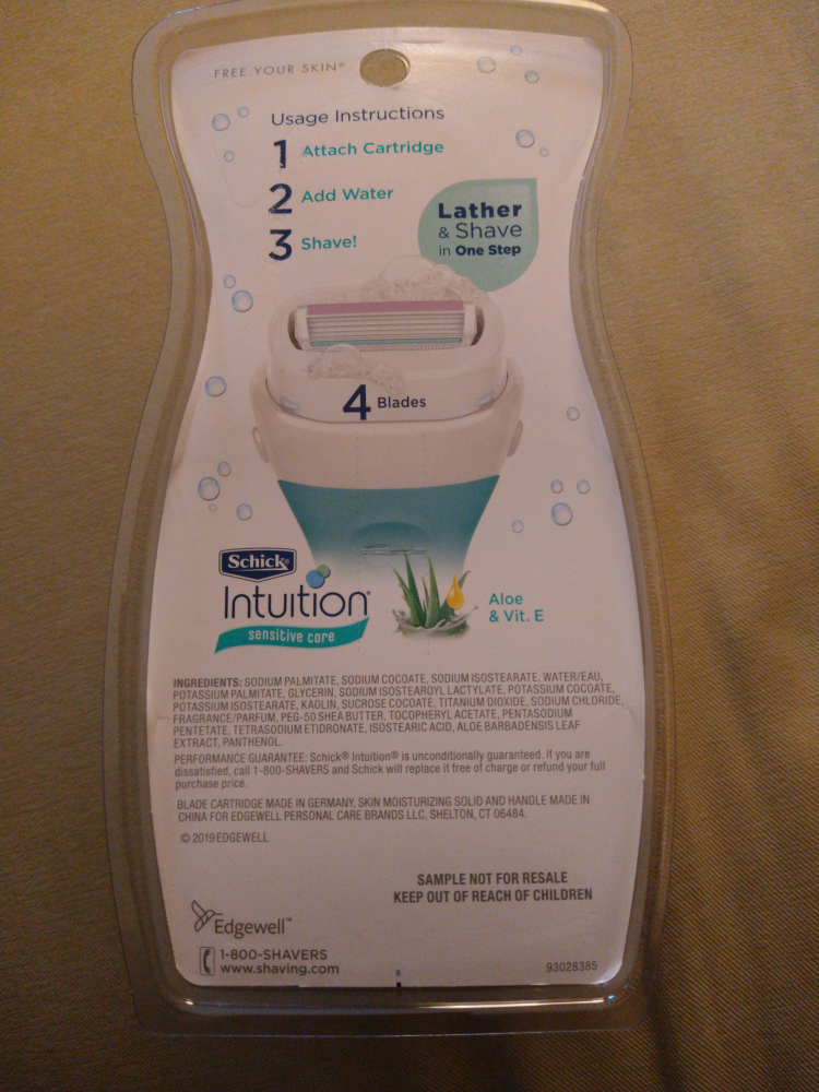 Schick Intuition Razor image indicator(2)