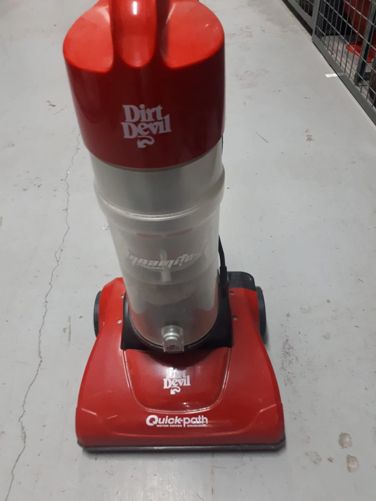 Vacuum Cleaner - photo 3