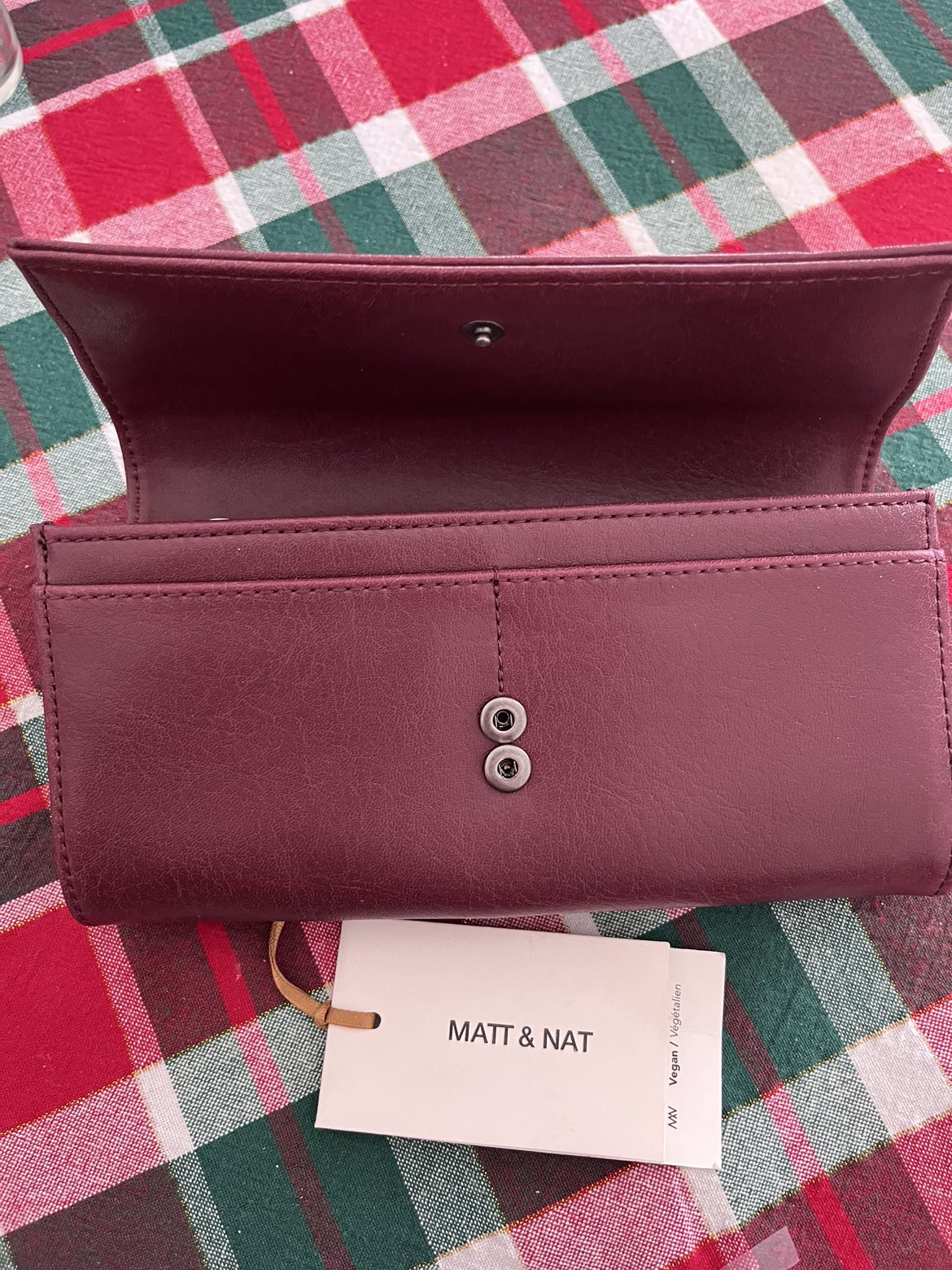 Wallet vegan skin Matt&Nat image indicator(2)