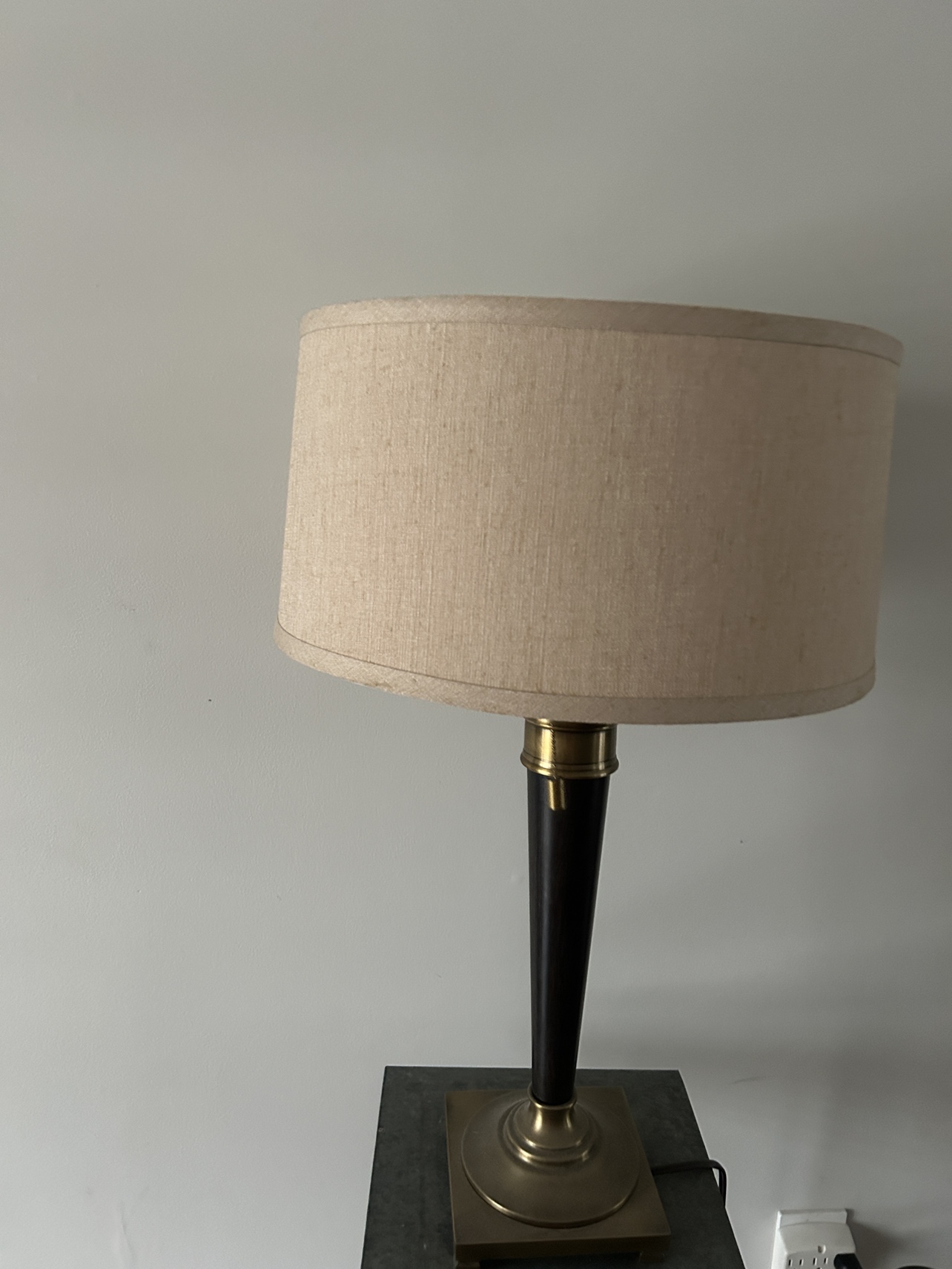 Lamp for side table & steel table - photo 3