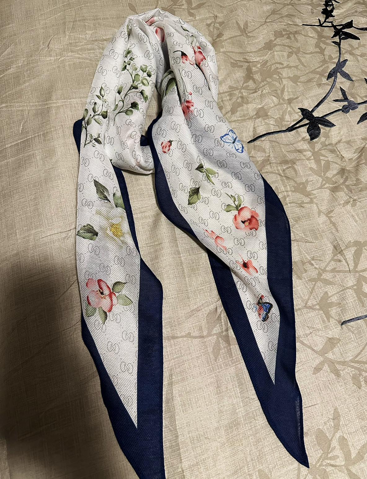 Scarfs for women - photo 4