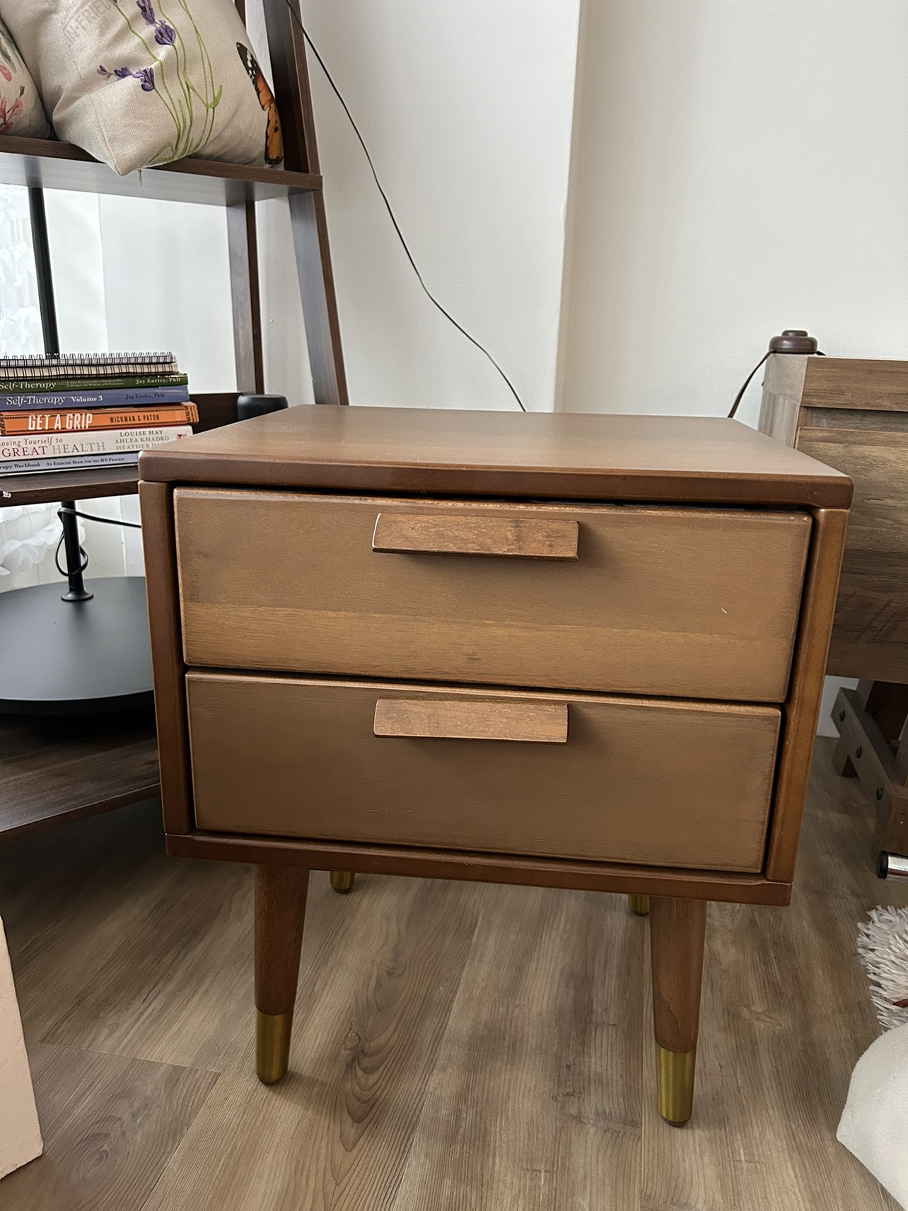 Structube night stand
