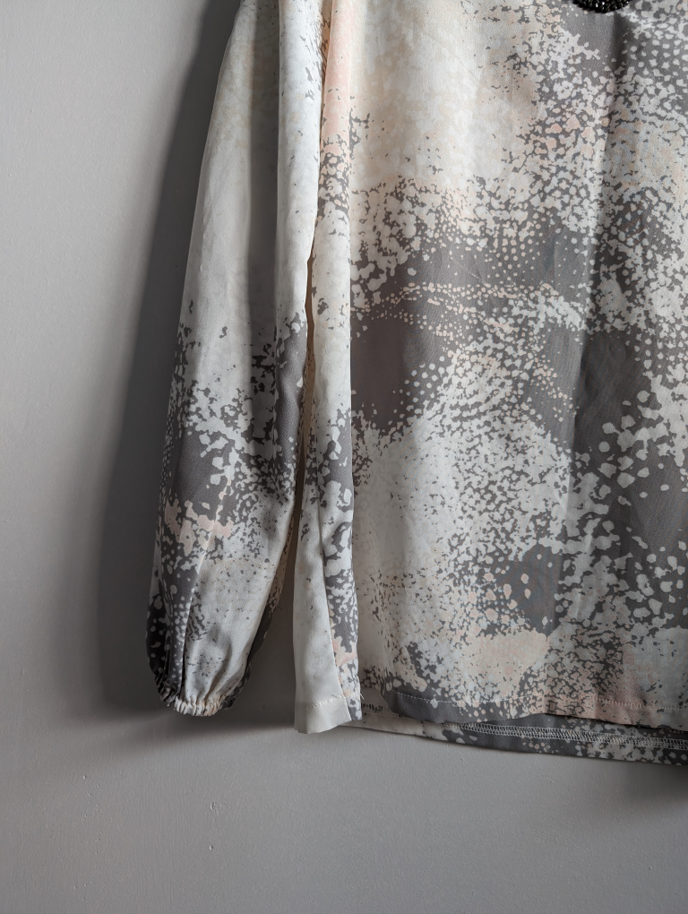 top and blouse - photo 4