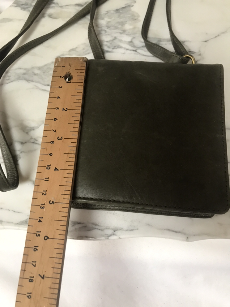 Leather Crossbody Bag.  Khaki. image indicator(9)
