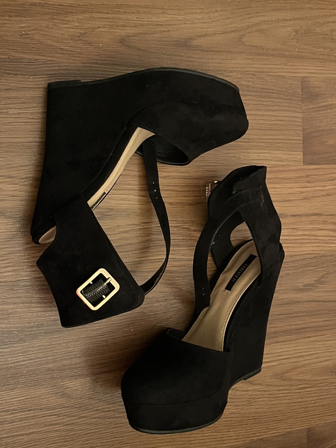 Wedge high heeled sandal - photo 3