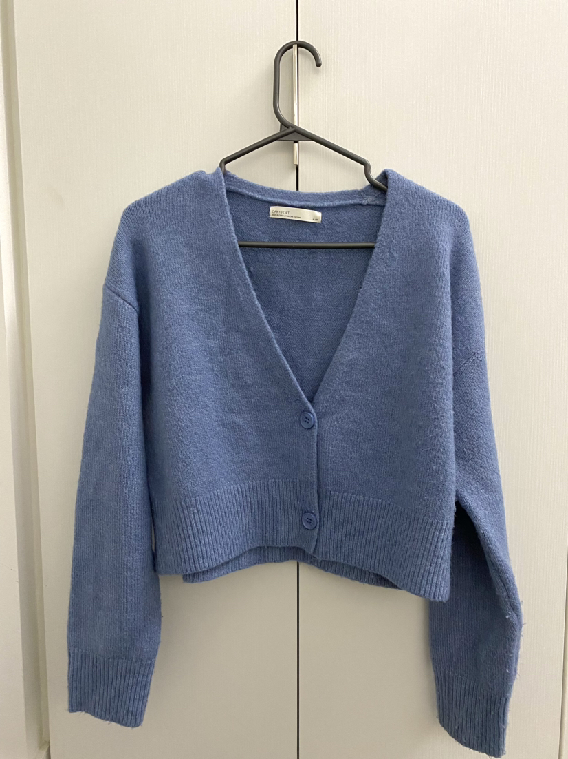 Blue v neck sweater cardigan