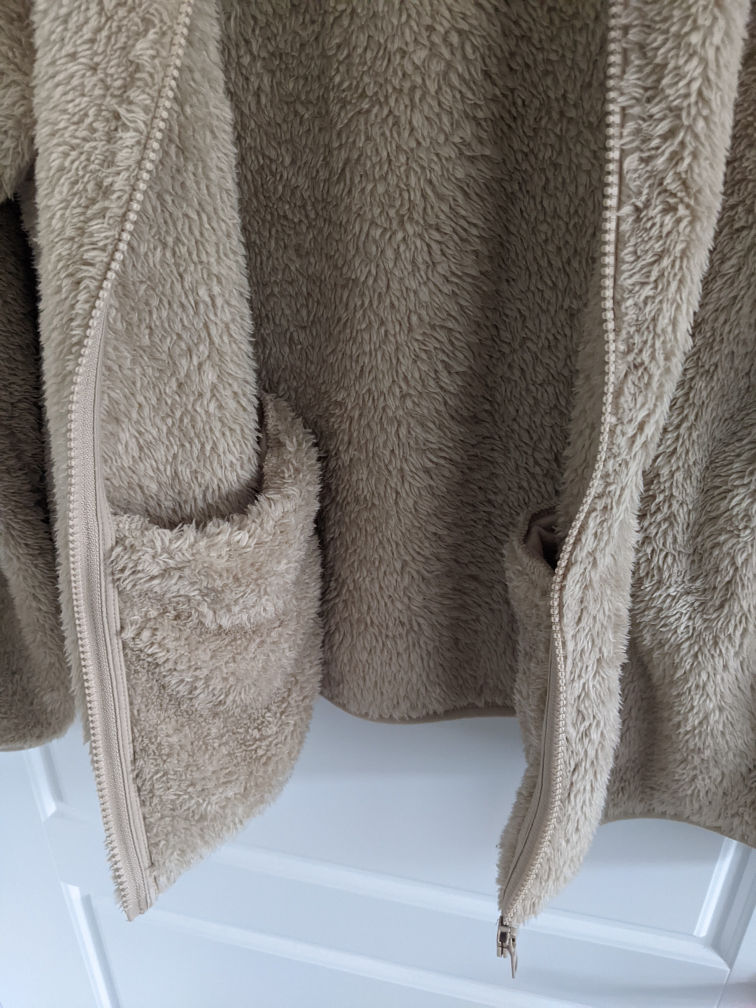 Uniqlo Women's Fleece image indicator(6)