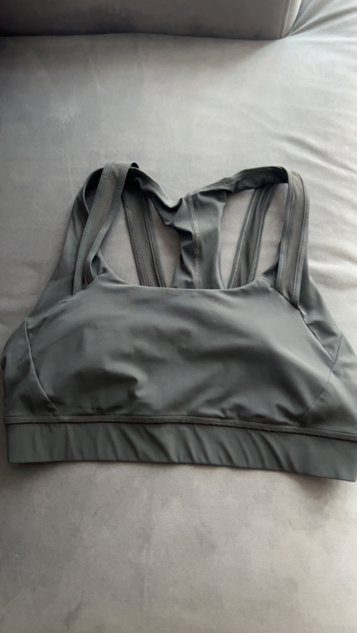 Lululemon Sports Bra image indicator(3)