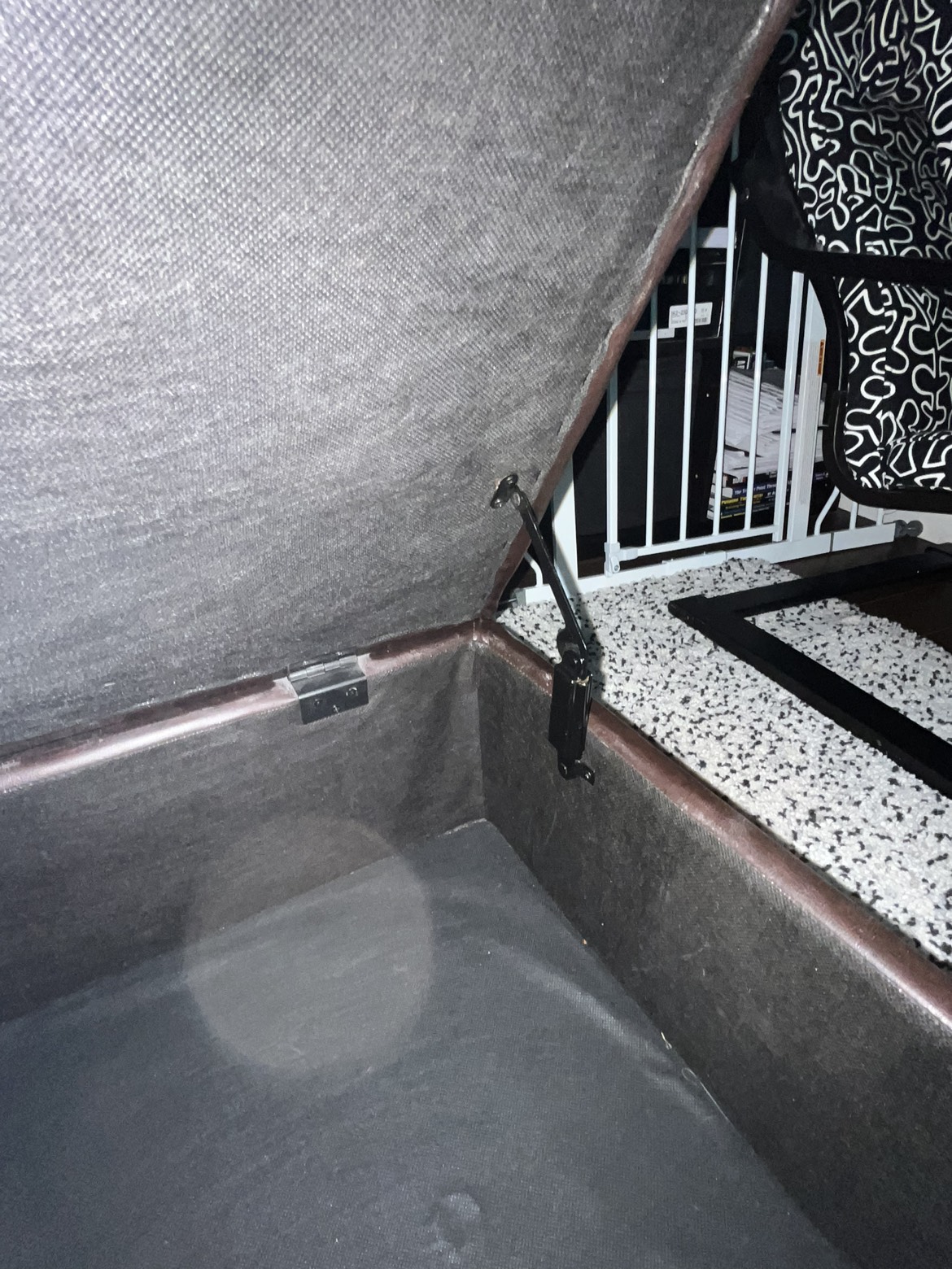 Real leather ottoman - photo 5