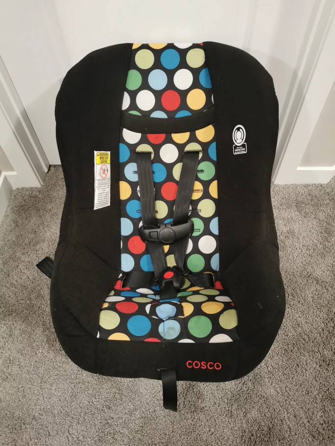 Cosco Scenera Car Seat thumbnail