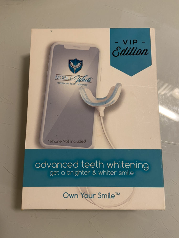 NEW! Light Teeth Whitening Kit
