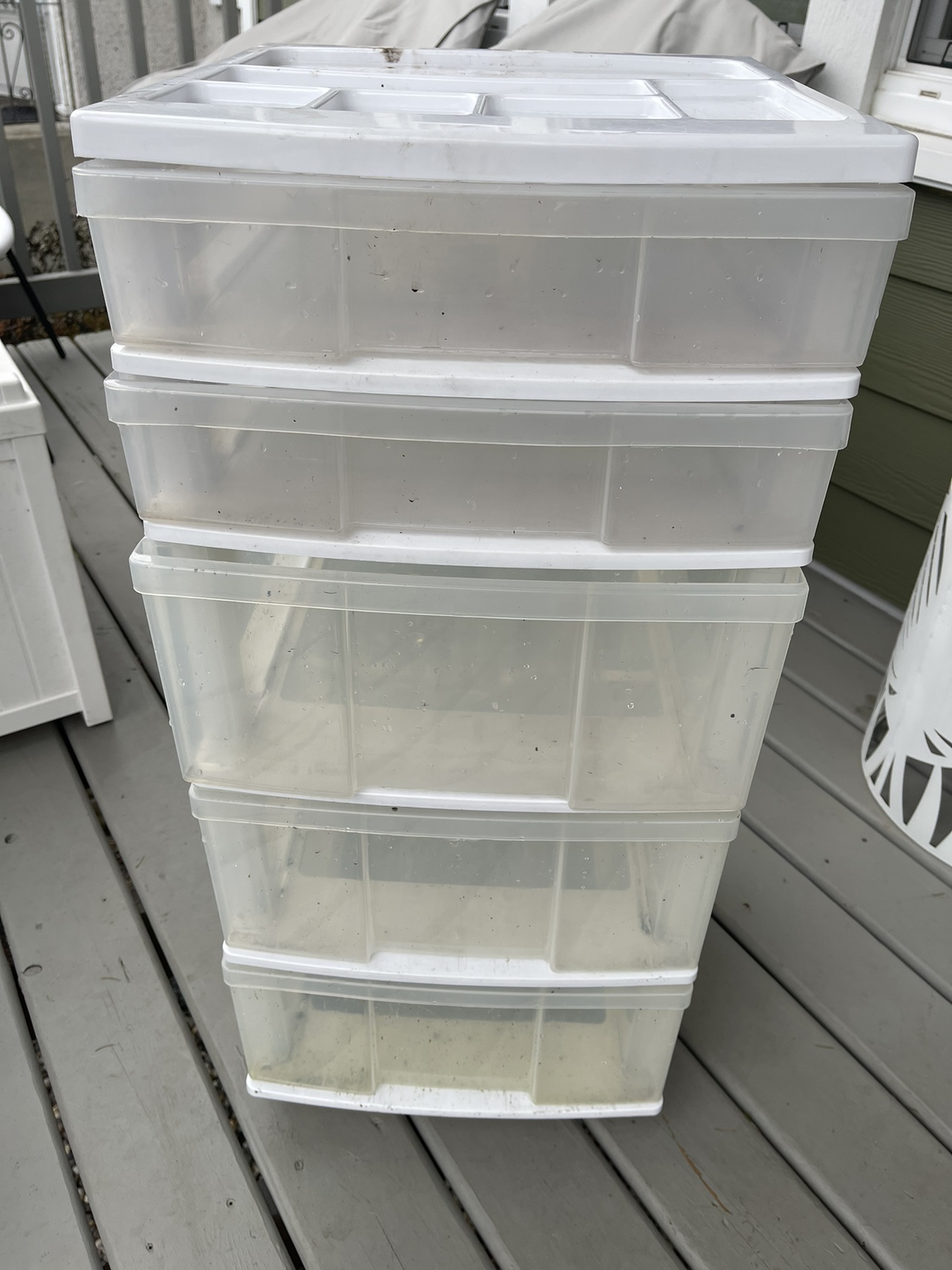 5-drawer storage container on wheels! Very useful #freecycle - photo 2