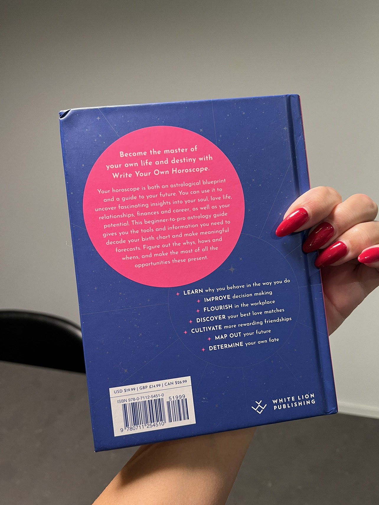 Urban Outfitters Horoscope Book image indicator(2)