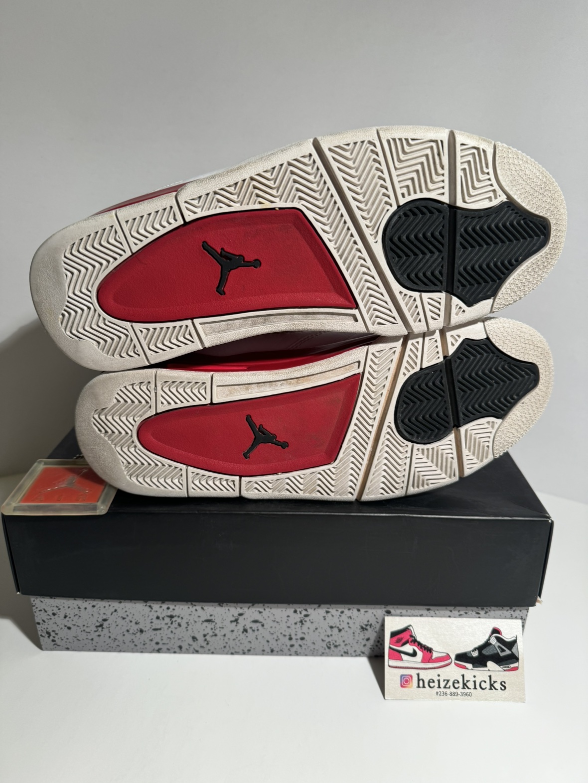 Air Jordan 4 Alternate 89 size 10 image indicator(5)