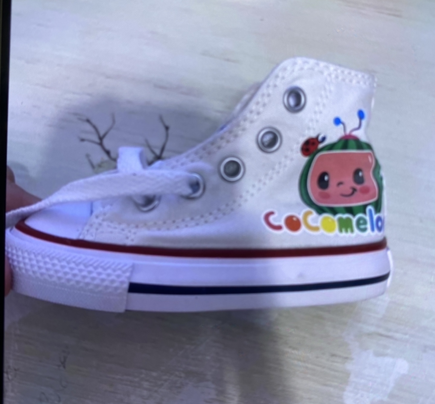 Cocomelon Converse Size 4 - photo 4
