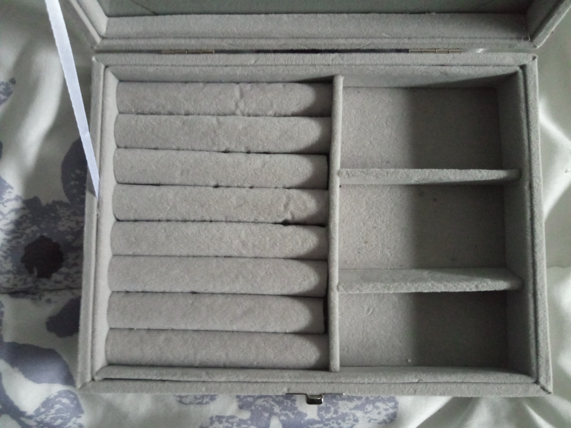 Jewelry Box #freecycle image indicator(2)