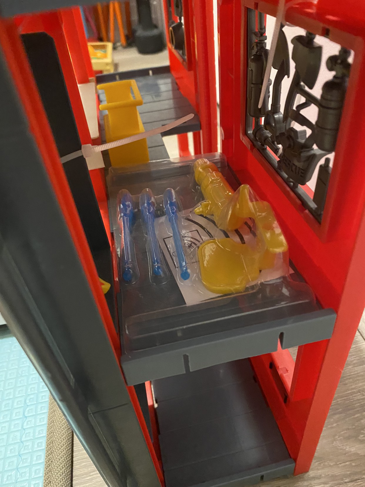 Fire House Toy image indicator(2)