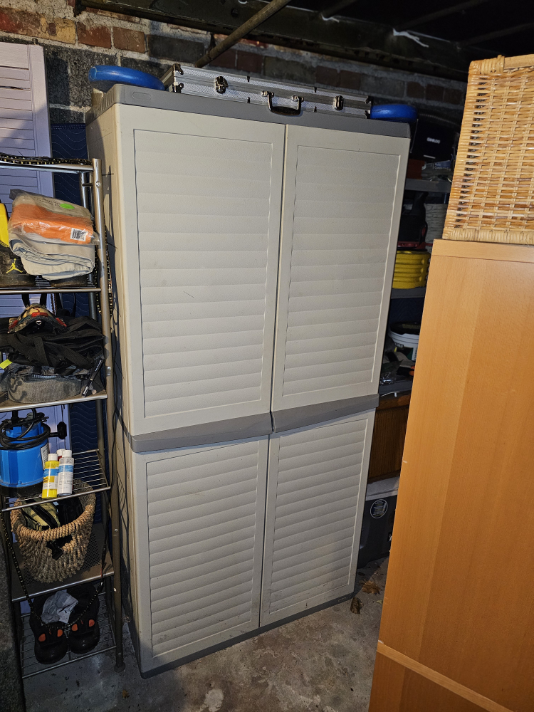 storage cabinet thumbnail