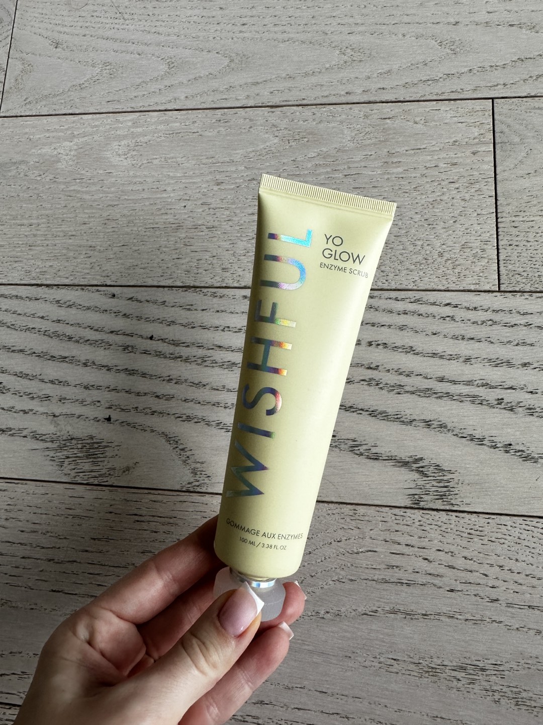 Face scrub