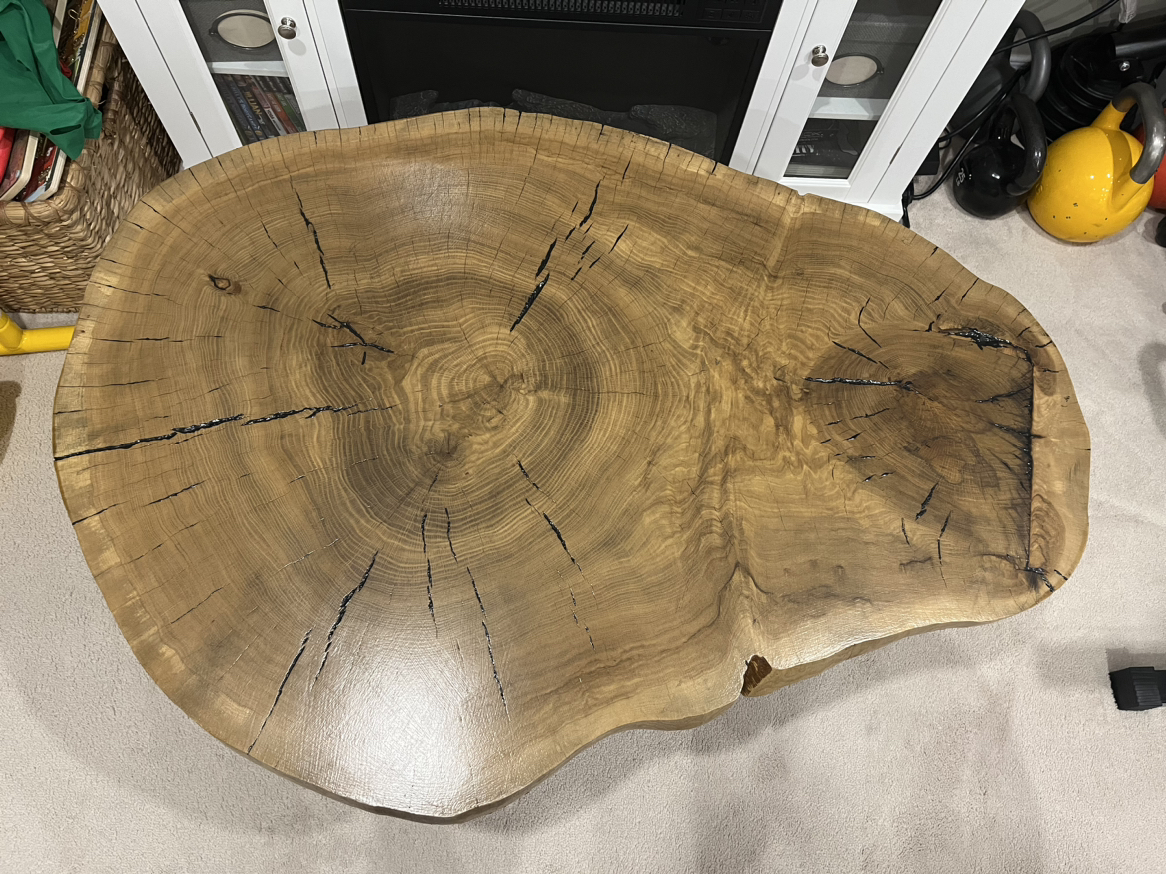 Live edge oak coffee table image indicator(2)