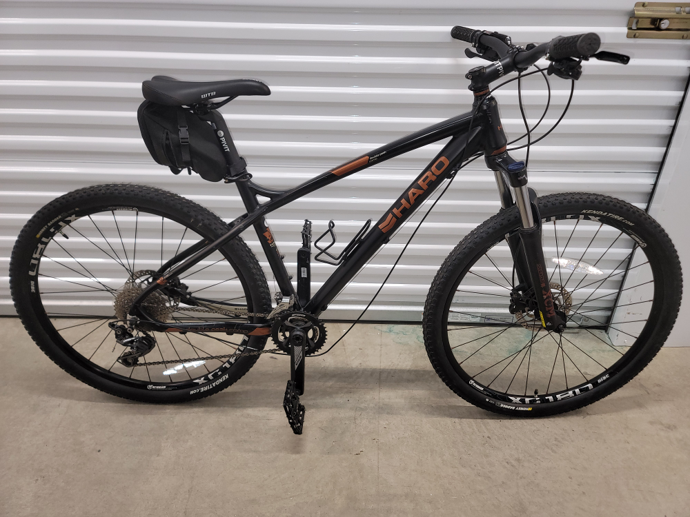 2017 Haro Double Peak 27.5 Comp 18" Excellent Condition