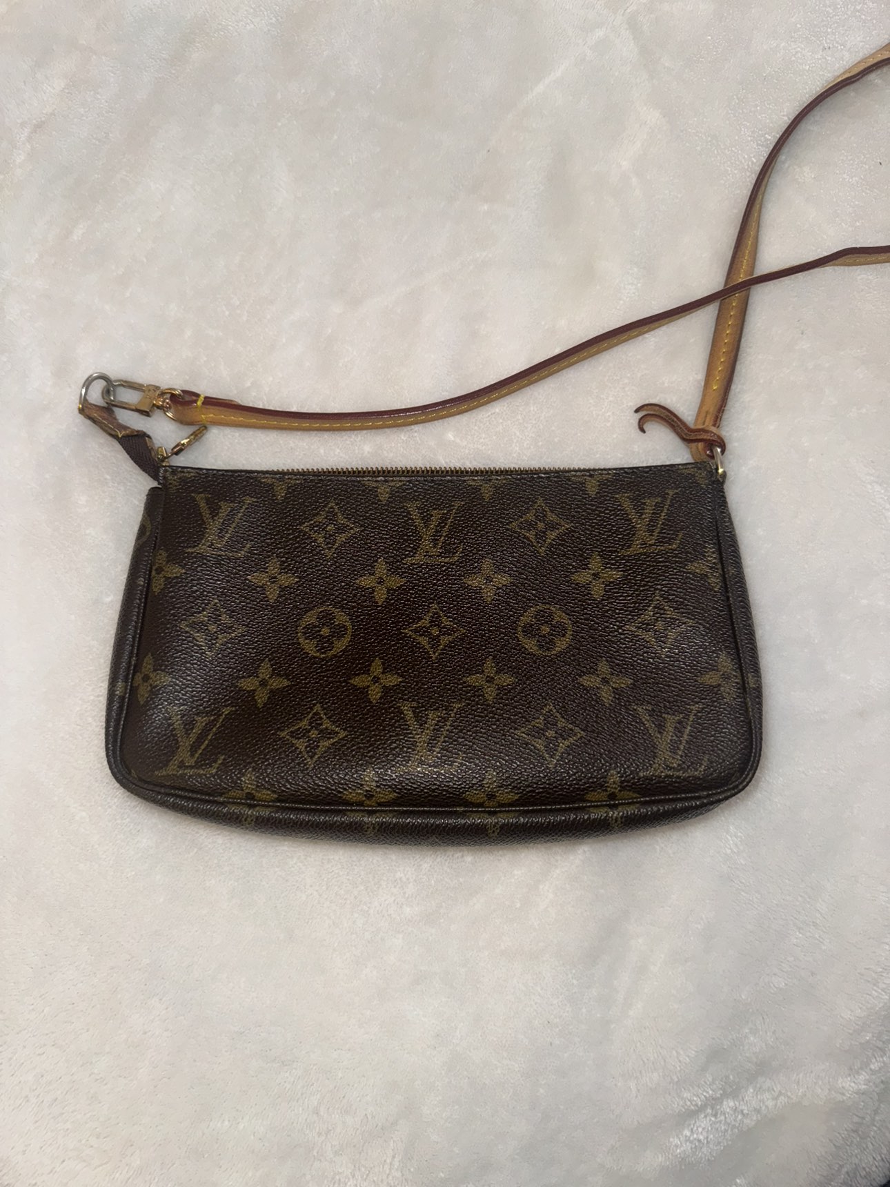 LV Bag - photo 5