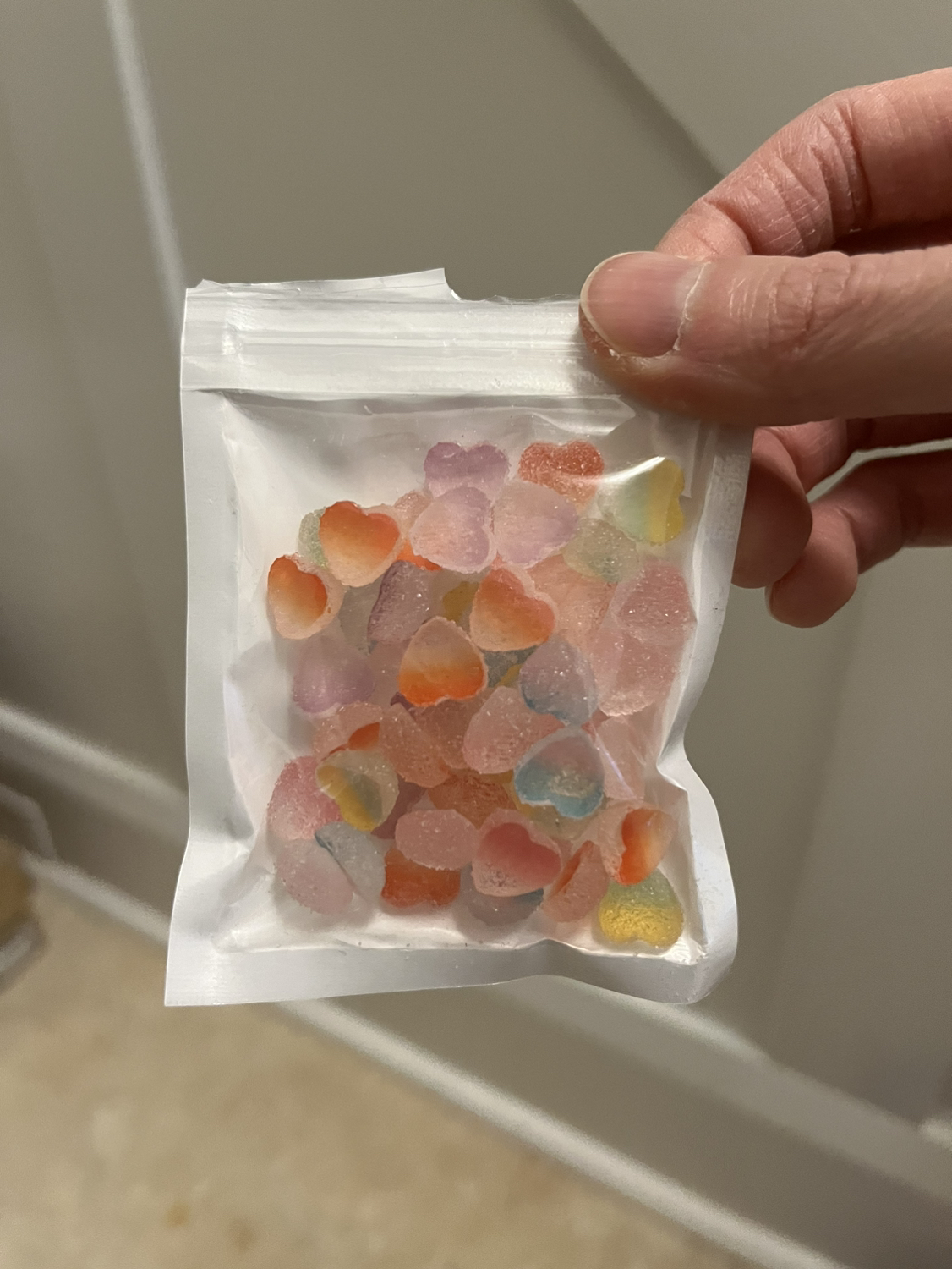 Lot of 4! Nail charm gummies image indicator(2)